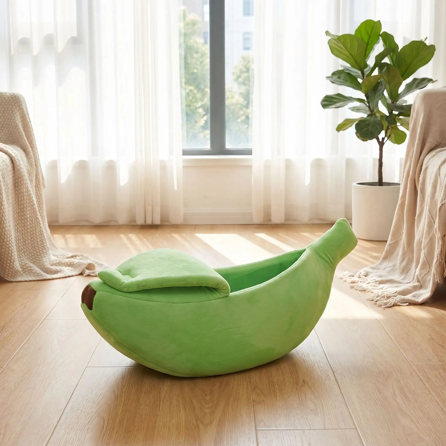 couchage pour chat forme banane verte rideaux arbre
