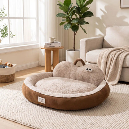 couchages pour  chats couleur marron plante verte livre mug