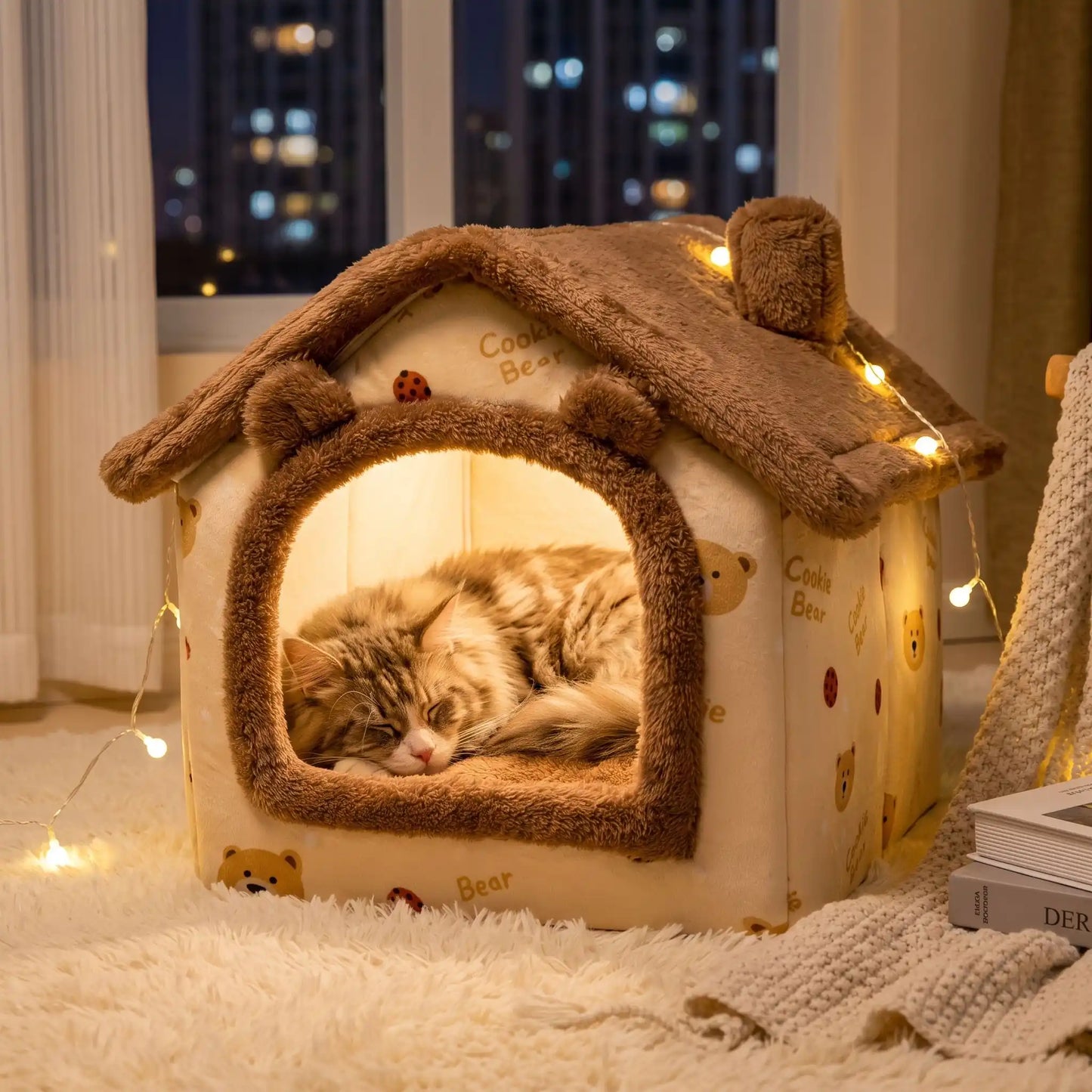 maison pour chats maine coon dors nuit immeuble guirlande