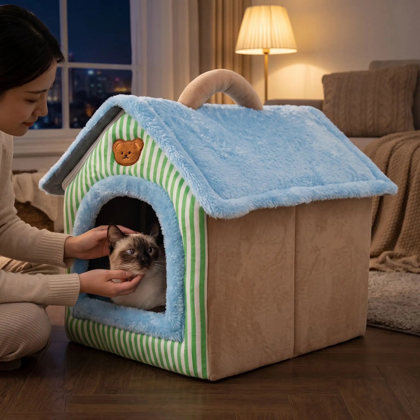 maison pour les chat siamois lampe femme immeuble
